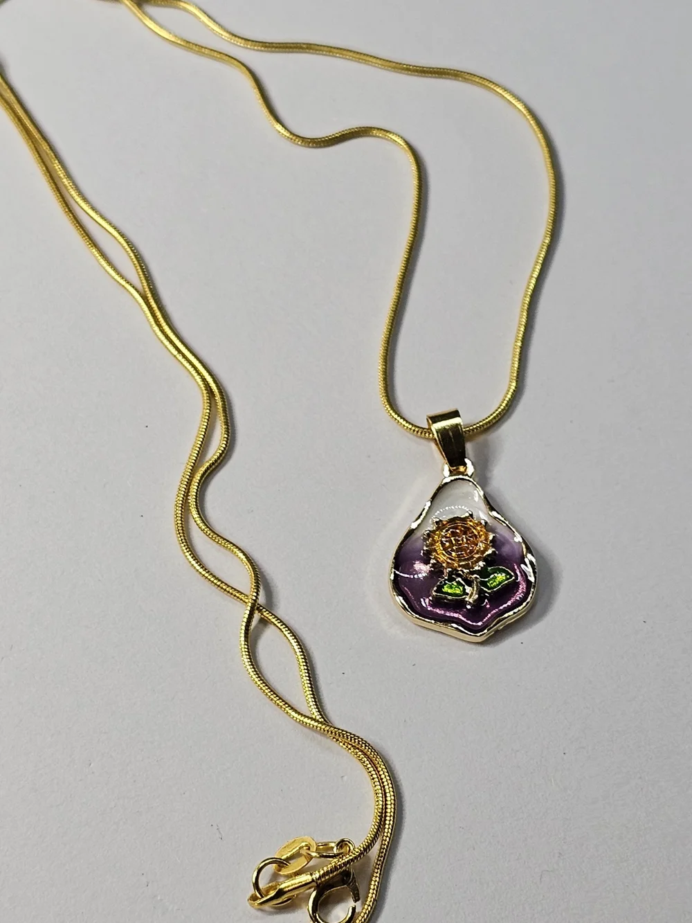 Gold-Trim Purple Floral Pendant Necklace
